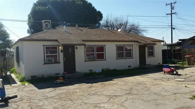 $319,900 | 1917 Pacific Street, Bakersfield, CA 93305