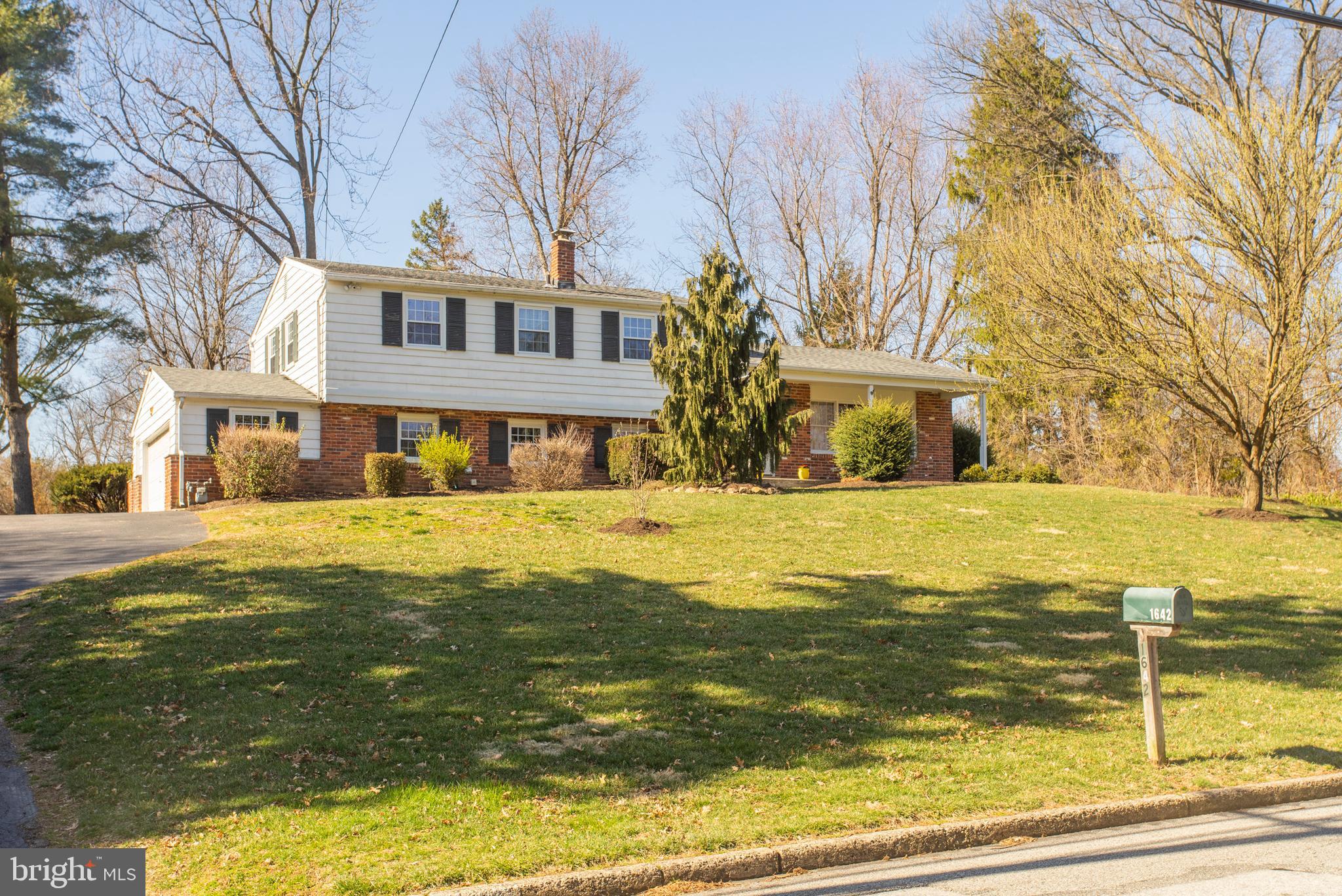 1642 Dillon Road Ambler, PA 19002 - Photo 1 of 40 Gallery Image 1
