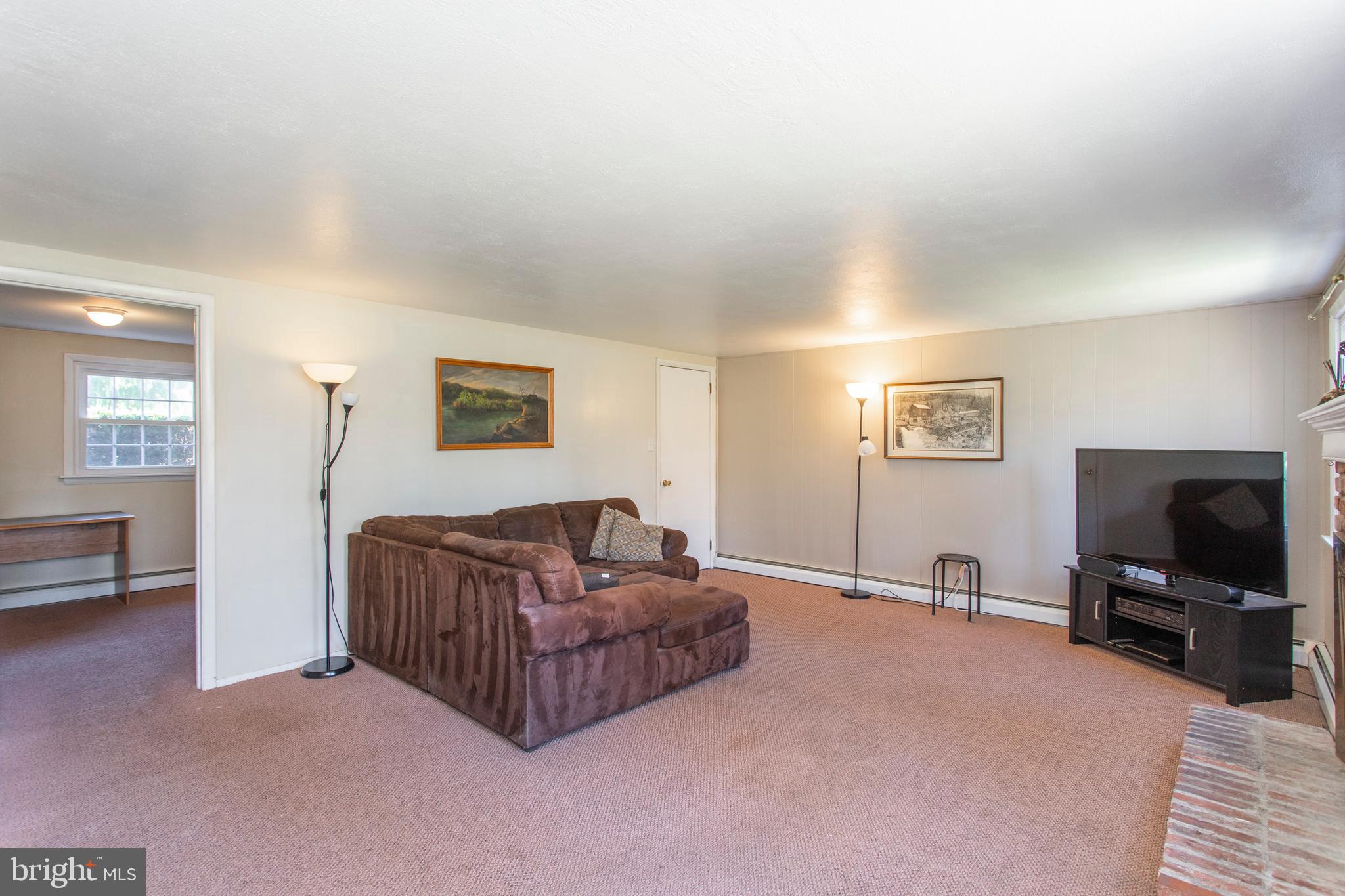 1642 Dillon Road Ambler, PA 19002 - Photo 18 of 40 Gallery Image 18