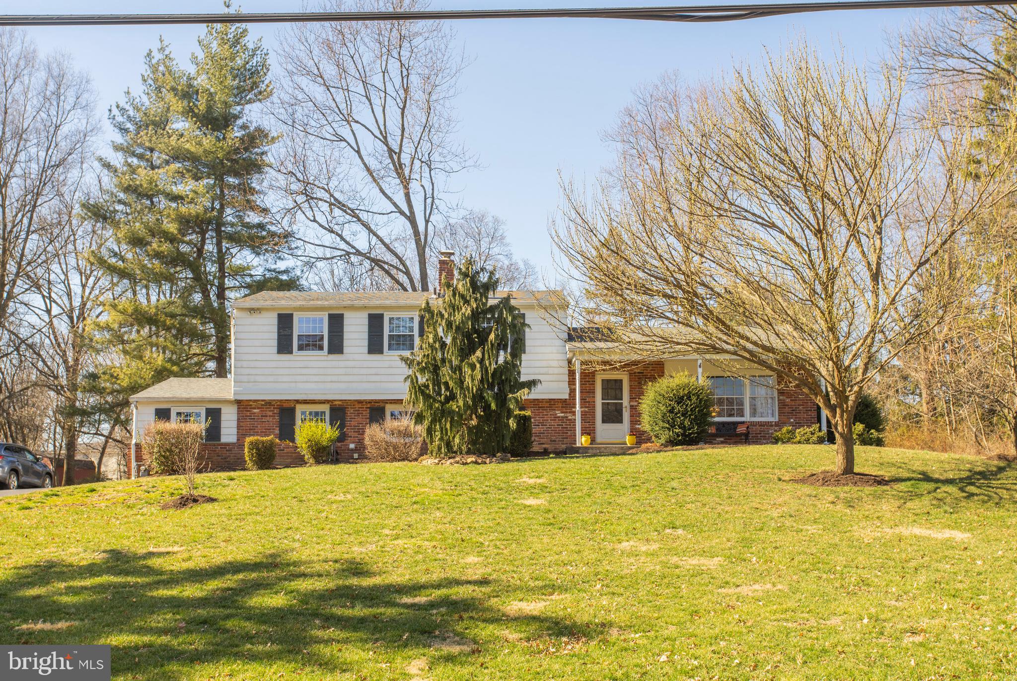1642 Dillon Road Ambler, PA 19002 - Photo 3 of 40 Gallery Image 3