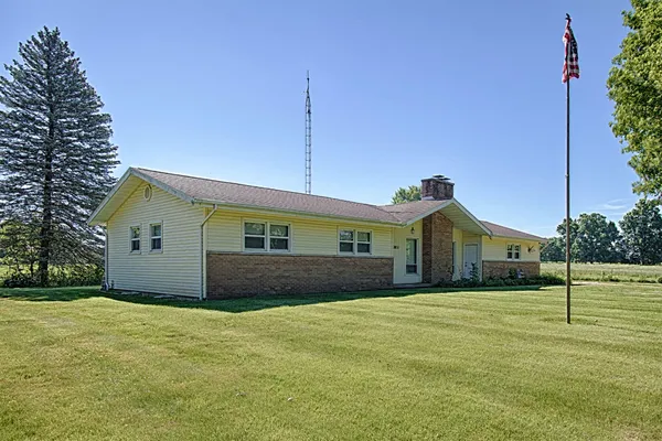 $219,900 | 3990 26 1/2 Mile Road, Homer, MI 49245