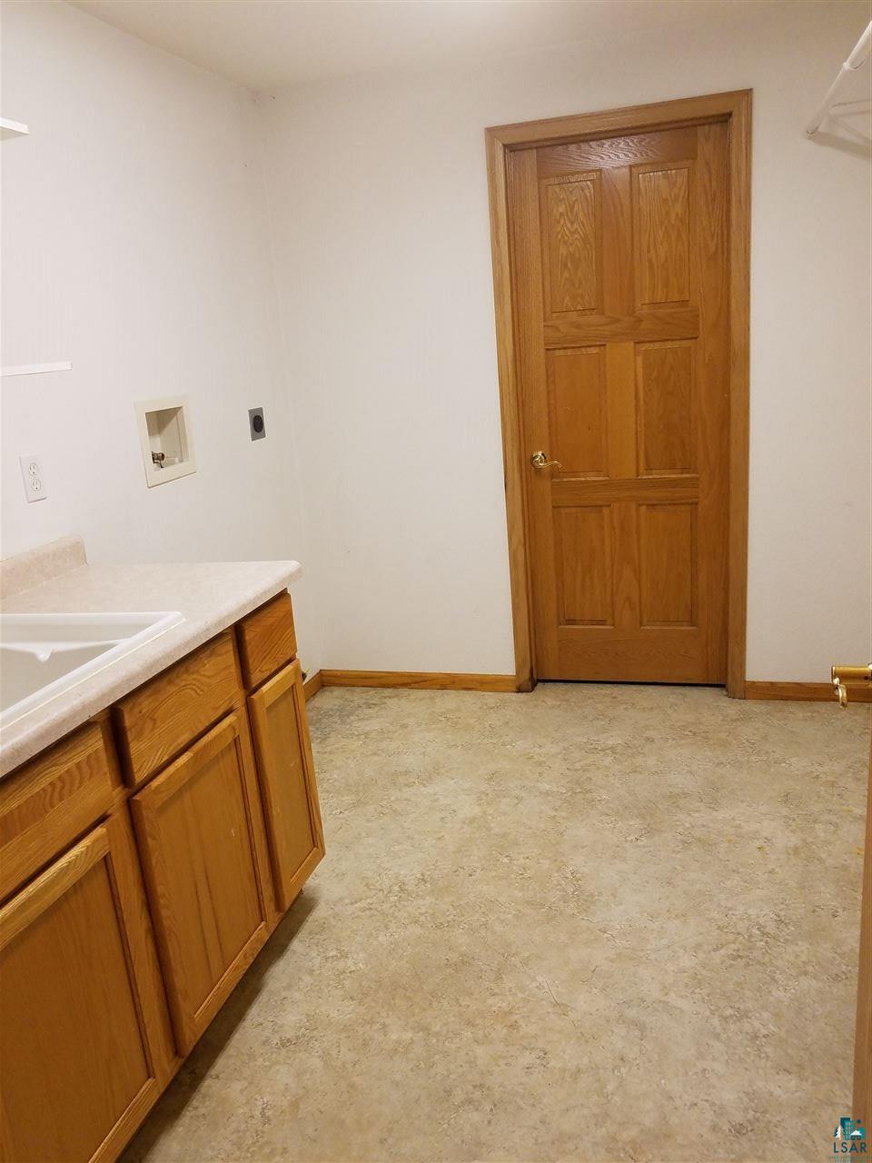 4750 Canosia Road Saginaw, MN 55779 - Photo 9 of 16 Laundry Room