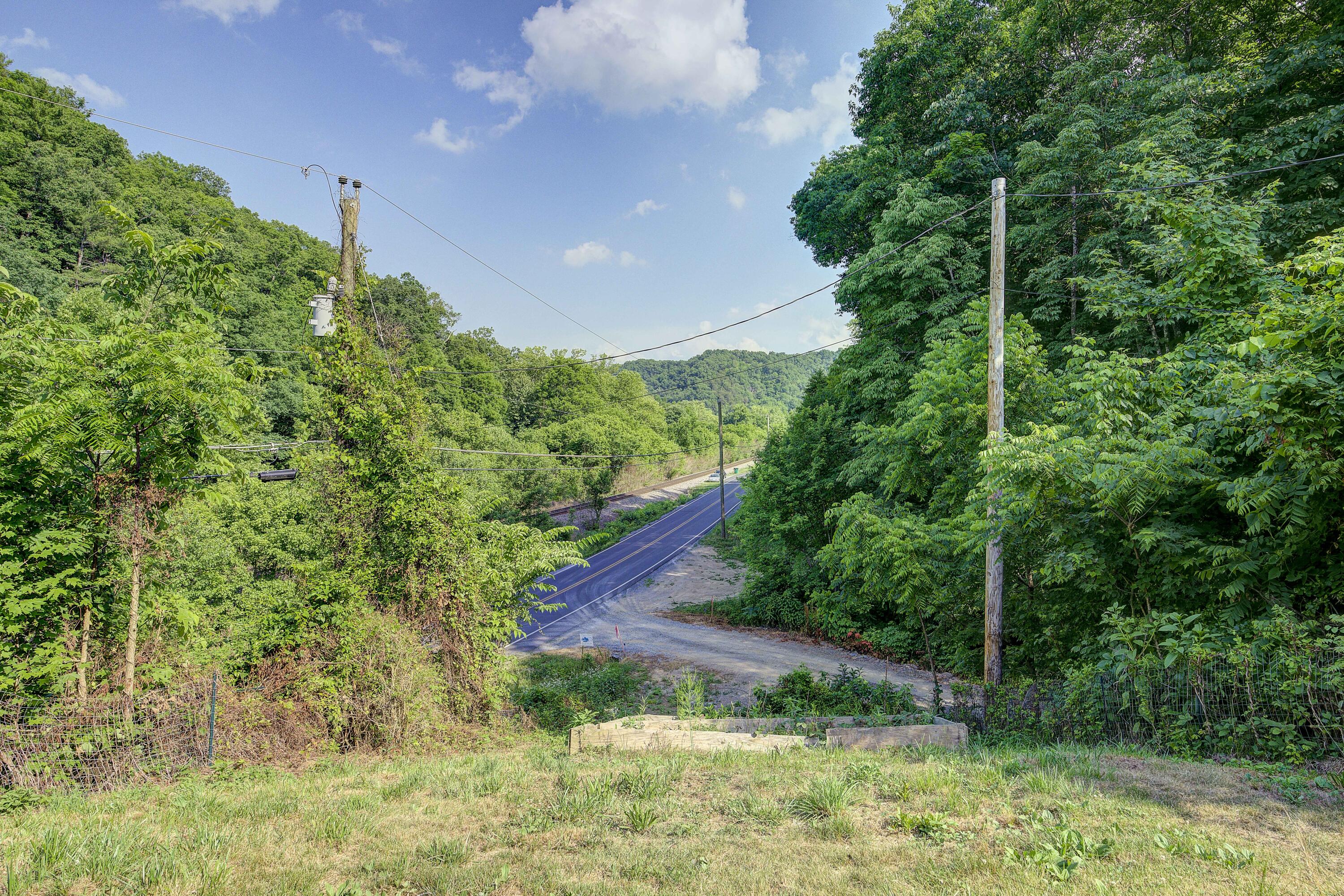 1366 Piney Flats Road Watauga, TN 37694 - Photo 25 of 30 piney-24