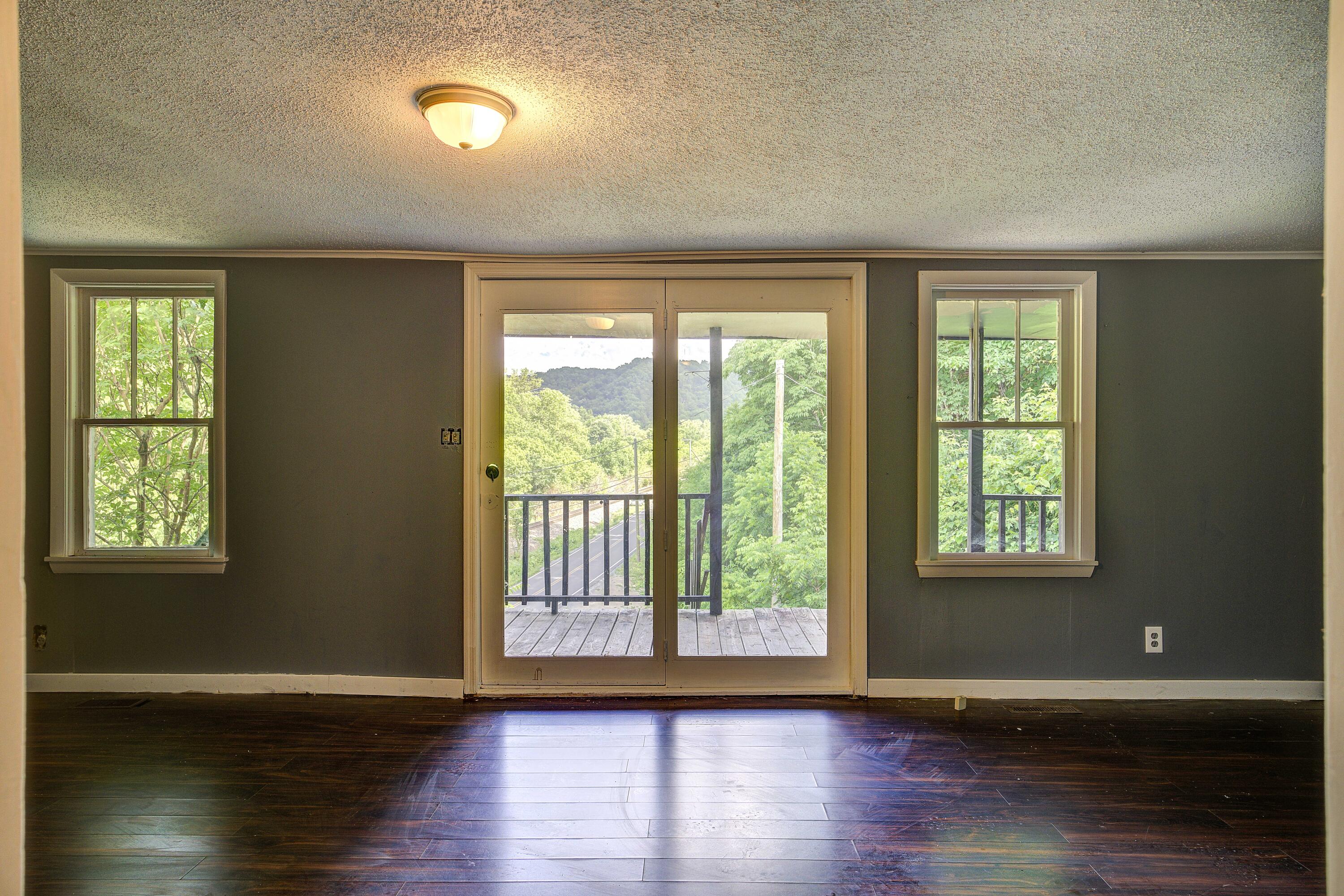 1366 Piney Flats Road Watauga, TN 37694 - Photo 5 of 30 piney-4