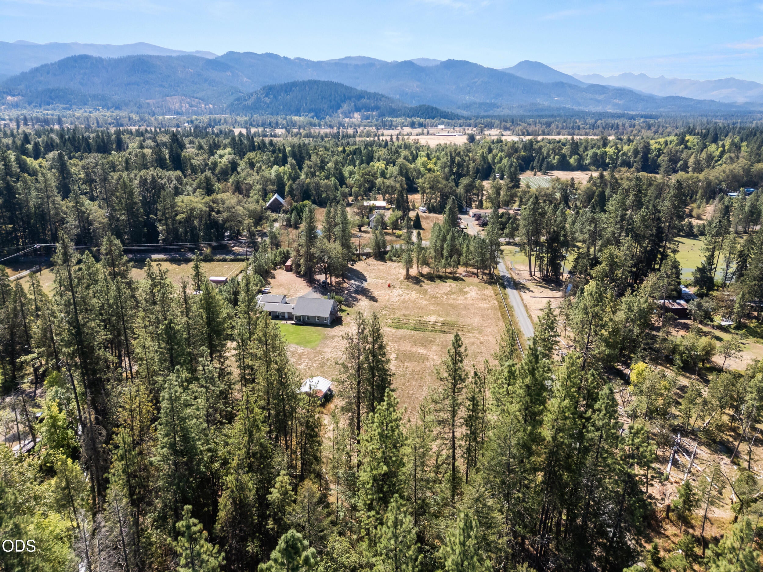 710 Garner Road Cave Junction, OR 97523 - Photo 50 of 54 Gallery Image 50