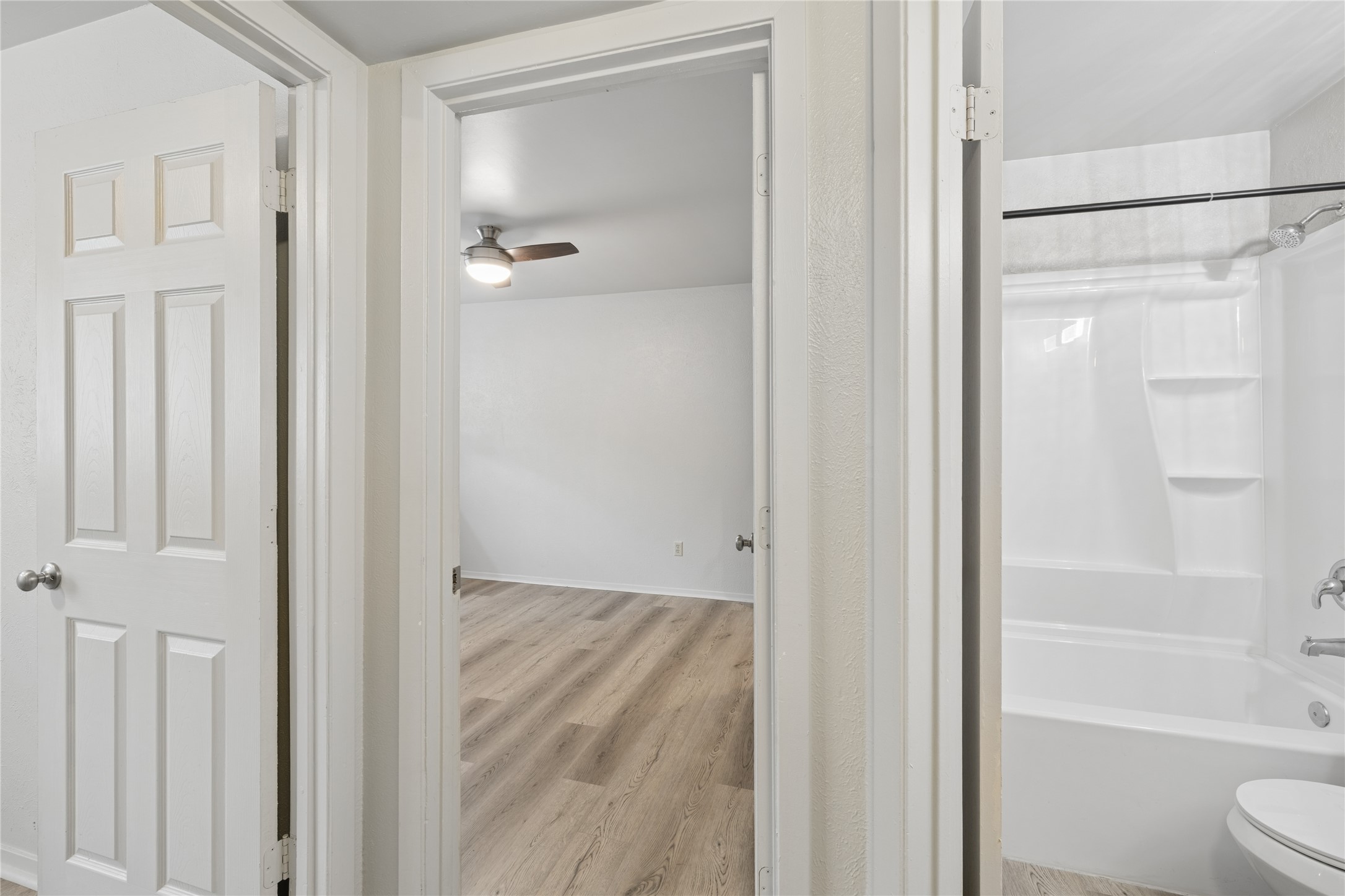 820 Sahara Avenue, Unit B Austin, TX 78745 - Photo 6 of 29 a bathroom with a shower