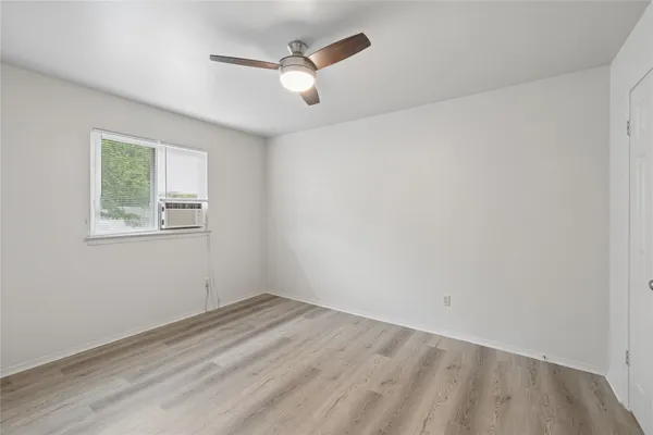 $2,100 | 820 Sahara Avenue, Unit B, Austin, TX 78745