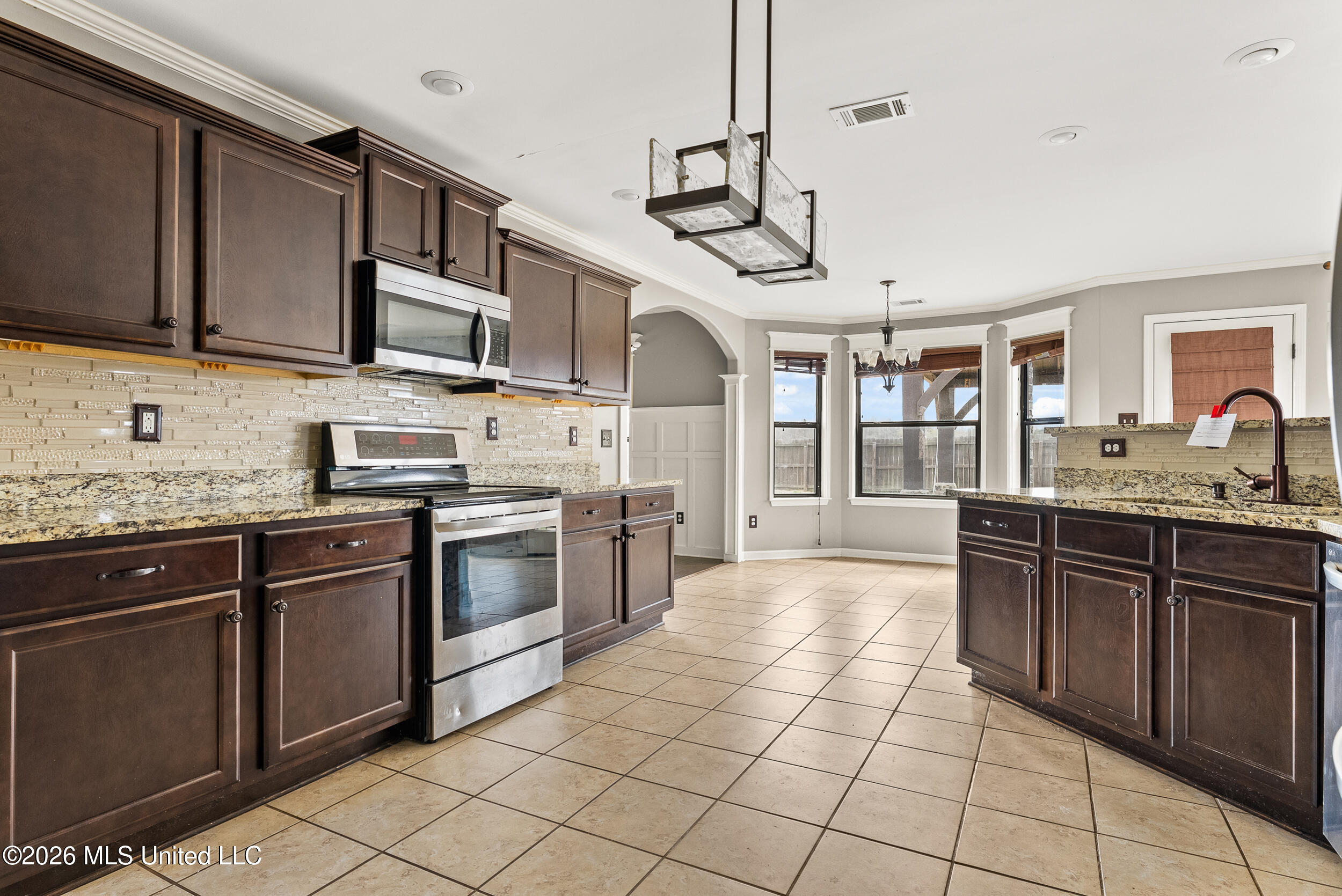 13525 Lapstone Loop Olive Branch, MS 38654 - Photo 15 of 36 15