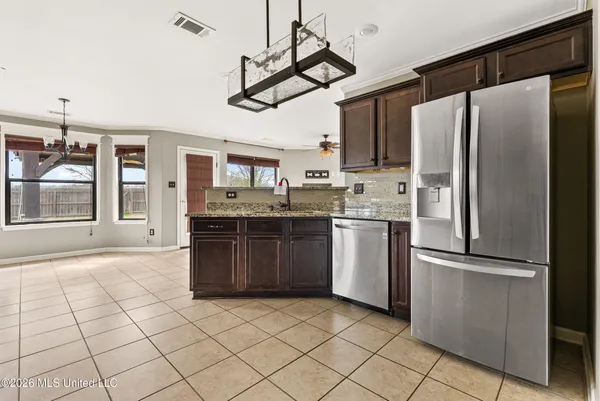 $385,000 | 13525 Lapstone Loop, Olive Branch, MS 38654