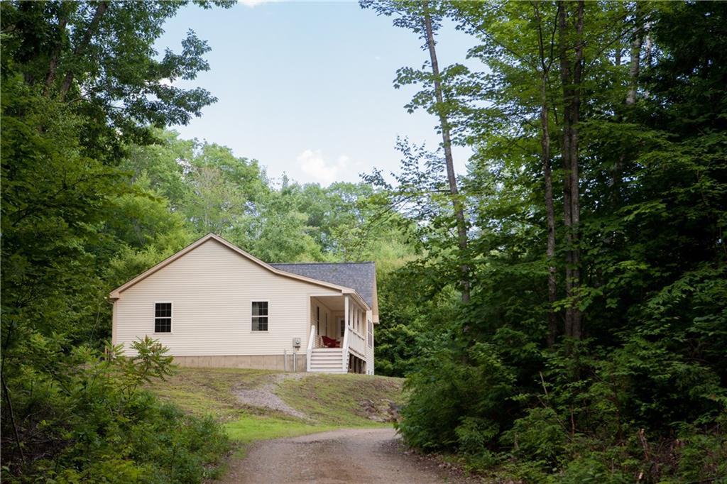 304 Valley Road North Berwick, ME 03906 - Photo 33 of 35 Neat and tidy and move-in ready.
