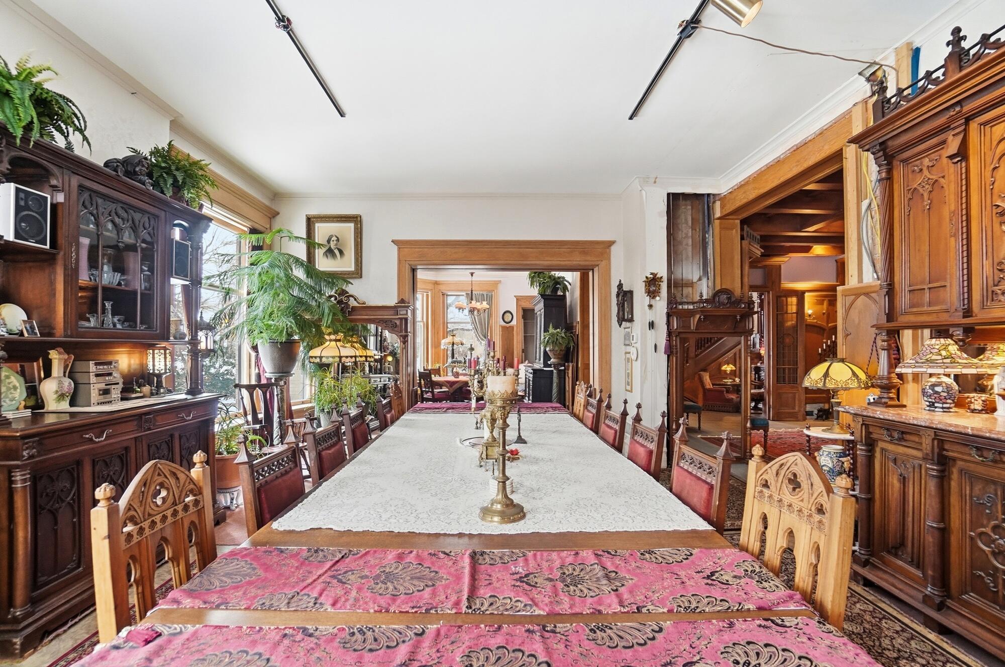875 East Broad Street Columbus, OH 43205 - Photo 26 of 170 Dining Room
