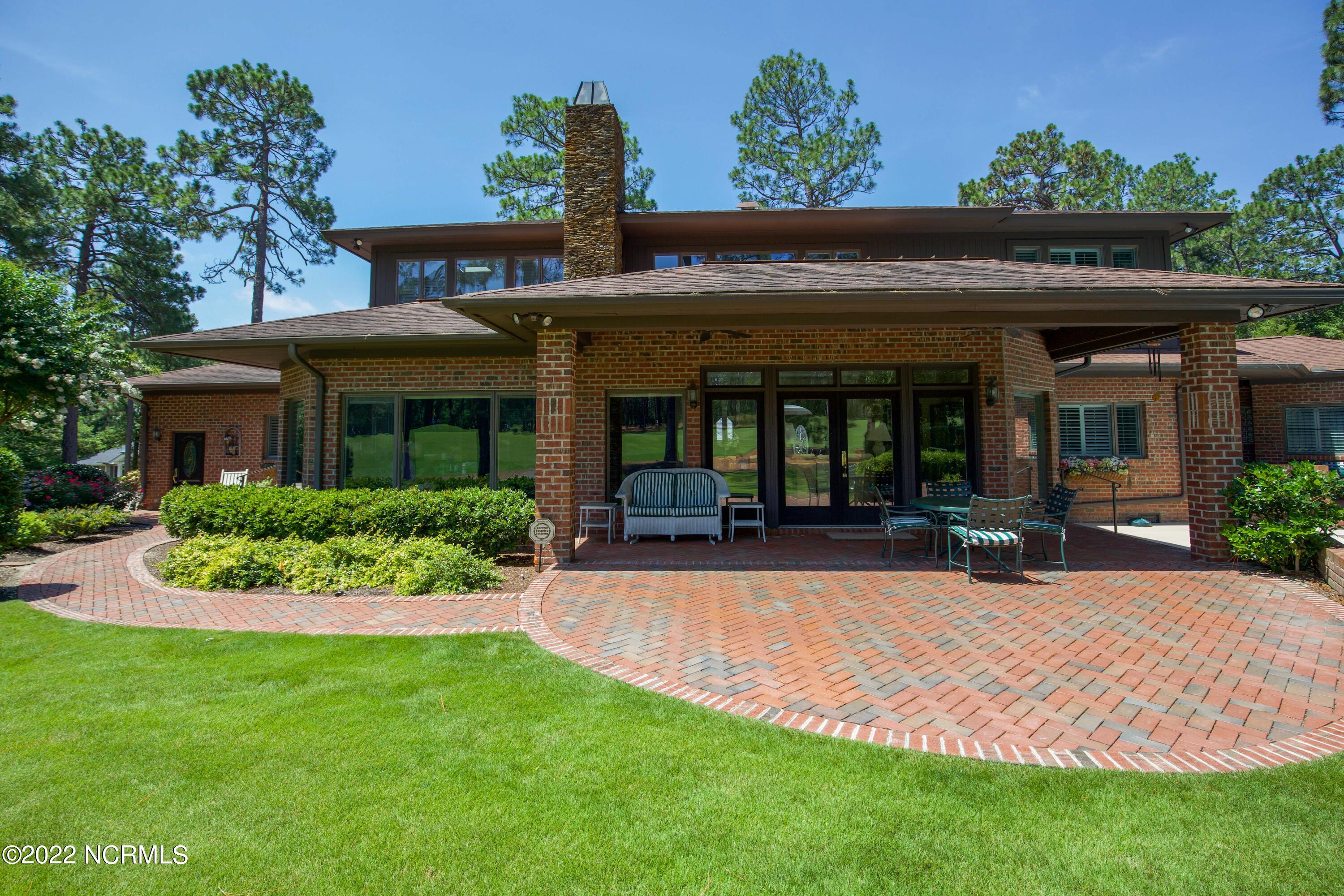 85 Hearthstone Road Pinehurst, NC 28374 - Photo 4 of 48 85 Hearthstone -81
