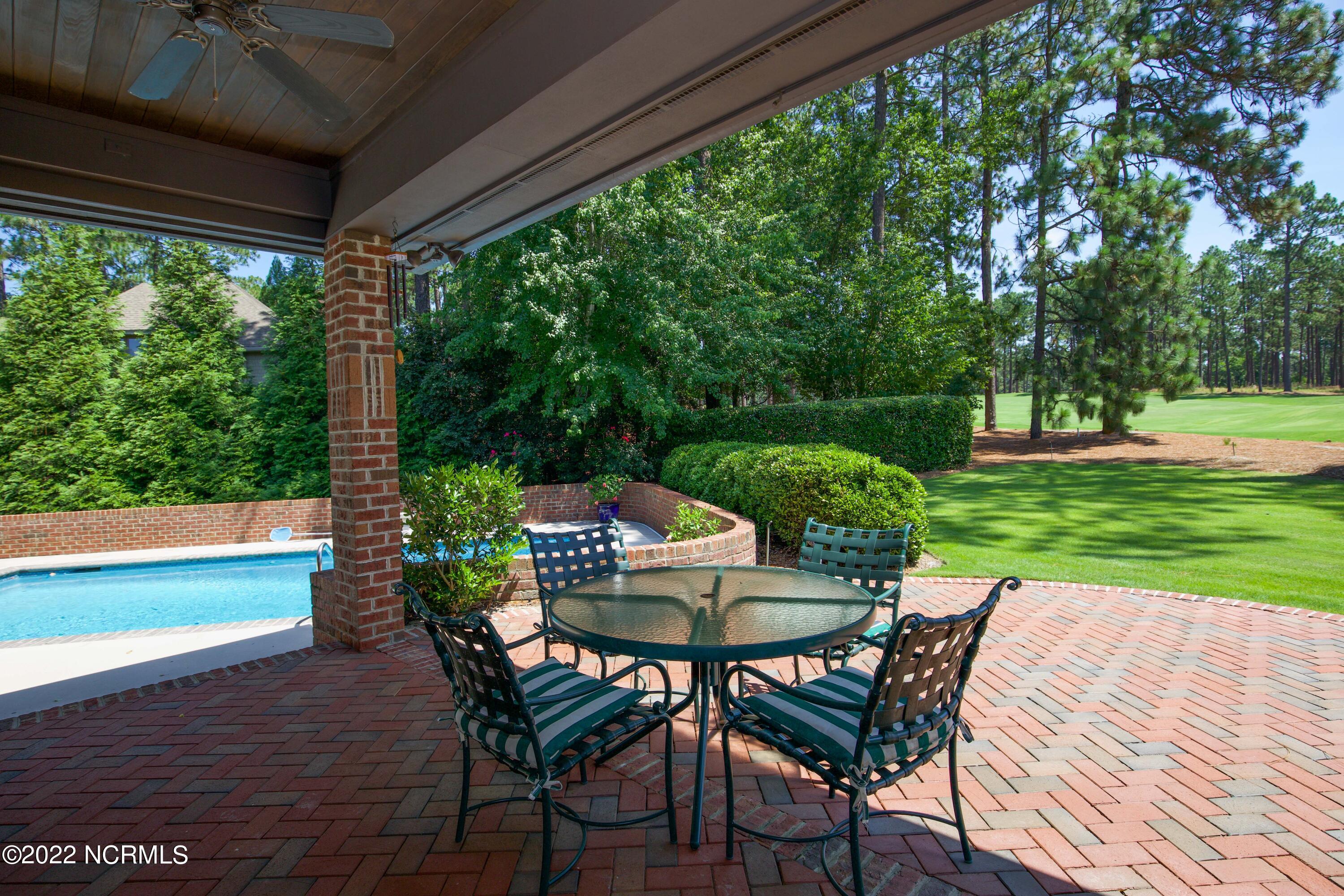 85 Hearthstone Road Pinehurst, NC 28374 - Photo 5 of 48 85 Hearthstone -40