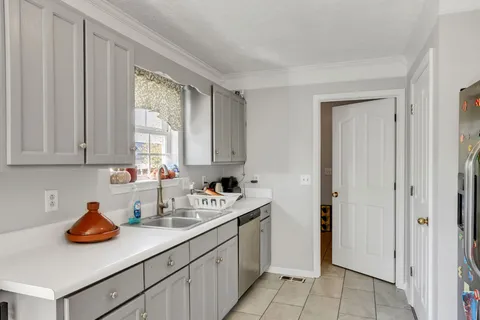 $345,000 | 2911 Islington Drive, Murfreesboro, TN 37128