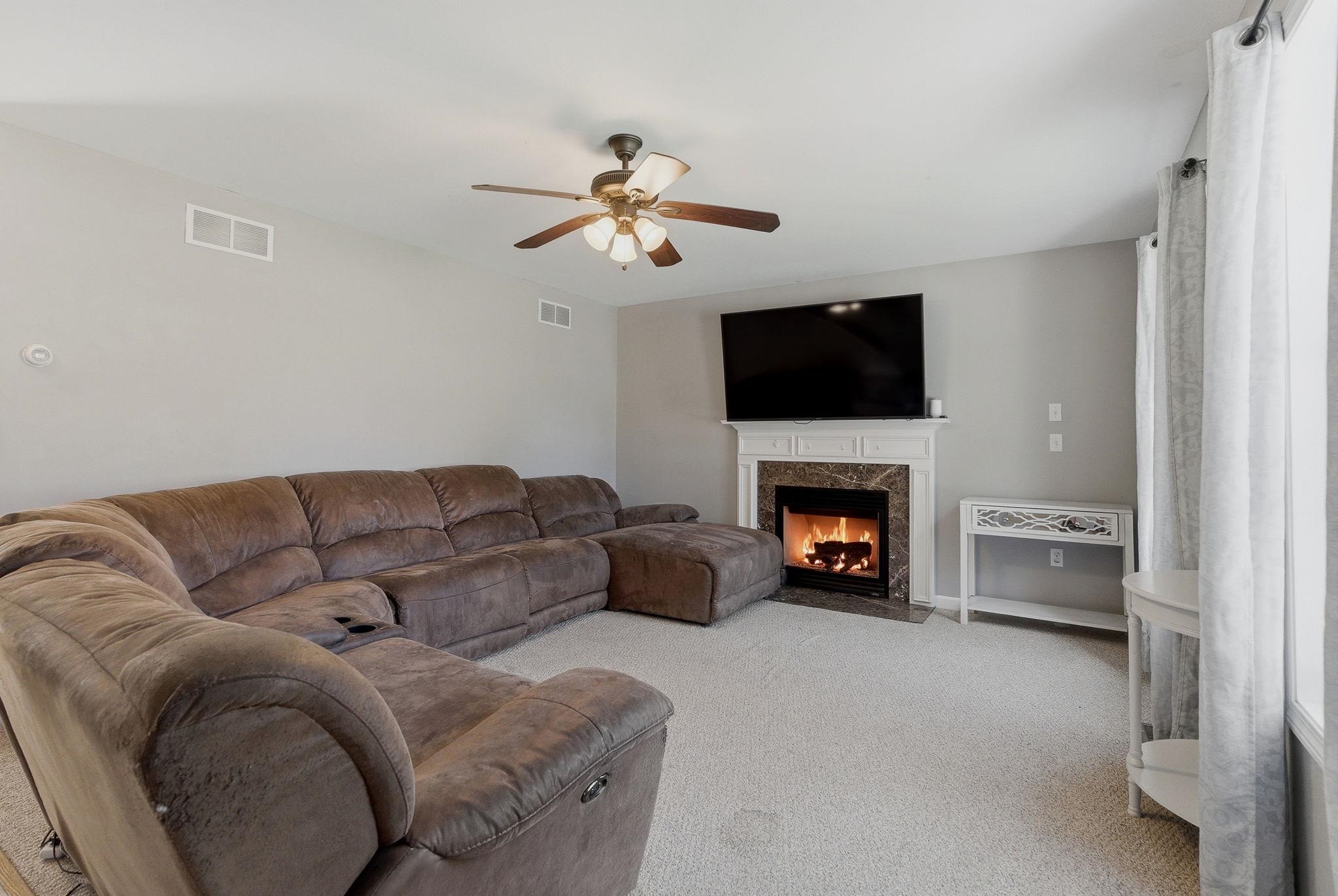 55b Melendy Road, Unit B Hudson, NH 03051 - Photo 2 of 22