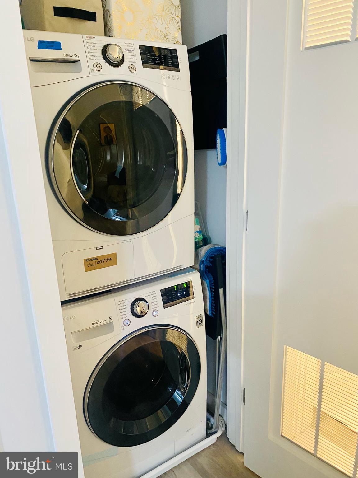700 Roeder Road, Unit 201 Silver Spring, MD 20910 - Photo 12 of 17 Unit Washer/Dryer