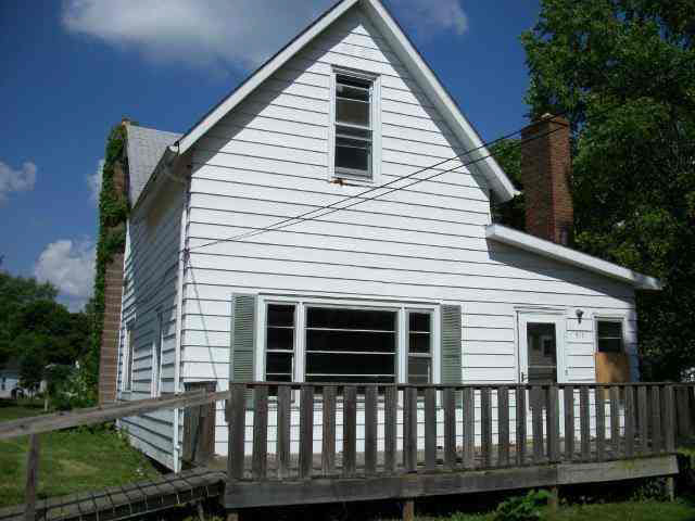 511 North Monroe Street Williamsport, IN 47993 - Photo 2 of 4