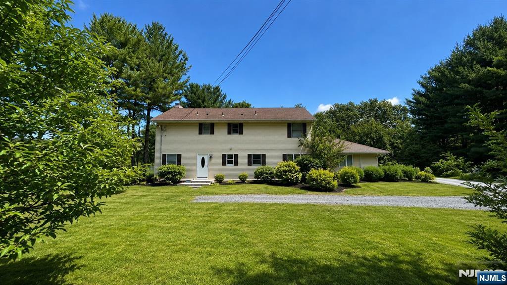 121 Rabbit Hill Road West Windsor, NJ 08550 - Photo 1 of 3 Gallery Image 1