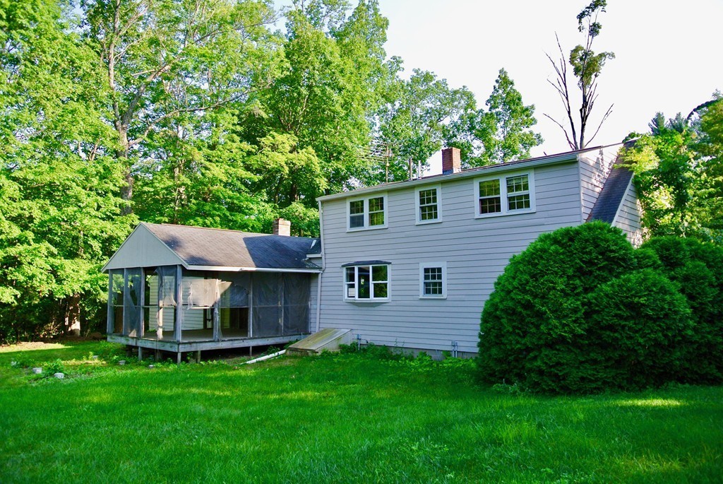308 Townsend Road Groton, MA 01450 - Photo 3 of 21 Gallery Image 3