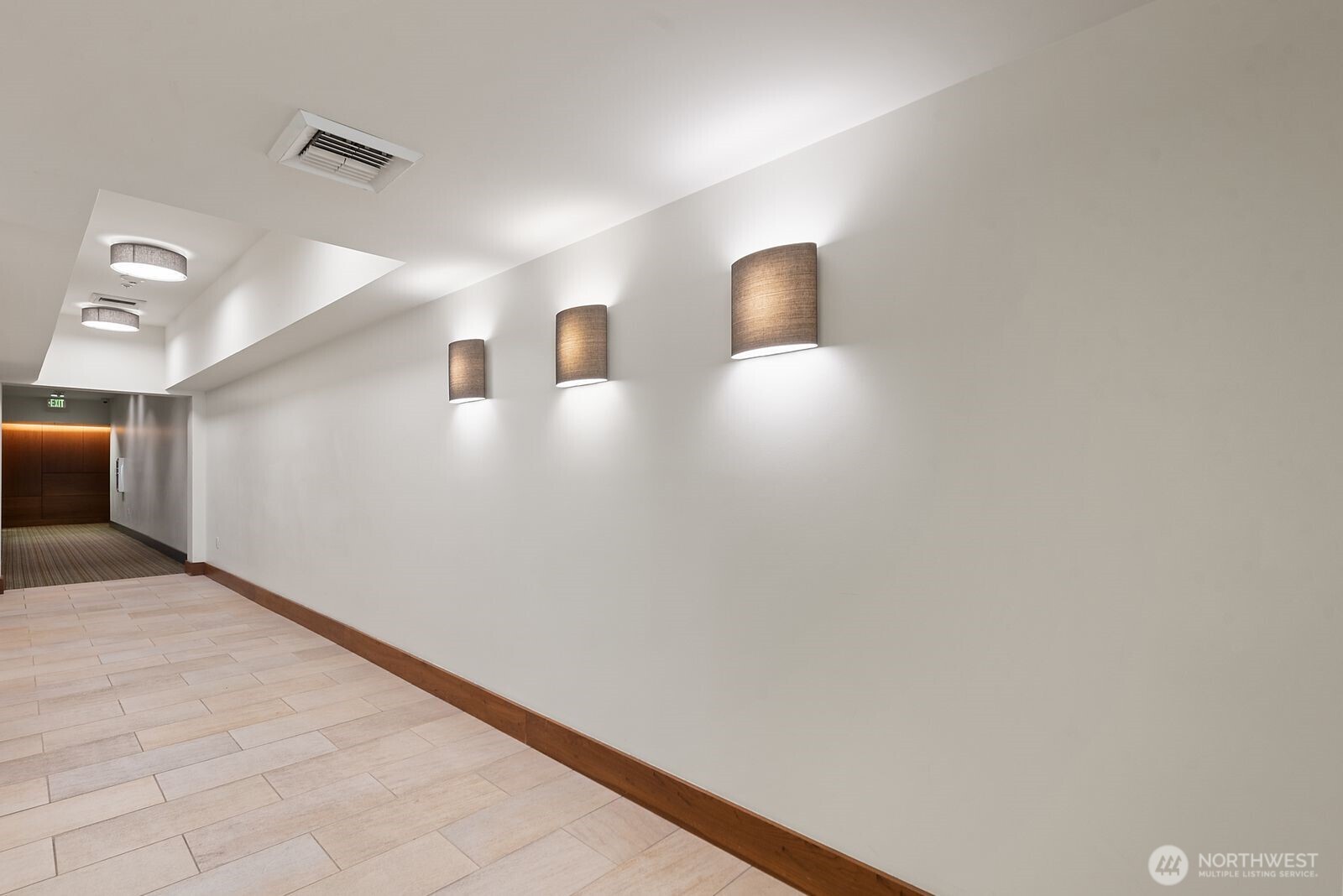 910 Lenora Street, Unit S604 Seattle, WA 98121 - Photo 20 of 30