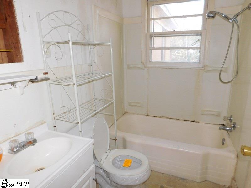 201 Shands Street Clinton, SC 29325 - Photo 14 of 14 Gallery Image 14