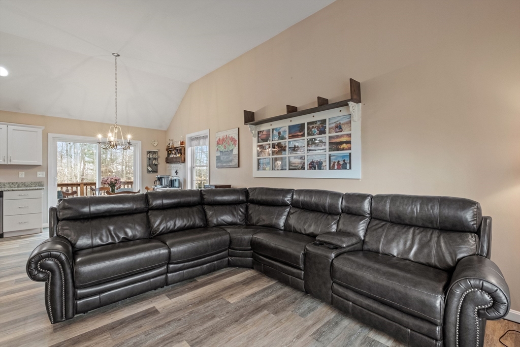 3 Fieldstone Drive Deerfield, NH 03037 - Photo 12 of 28 a living room with furniture