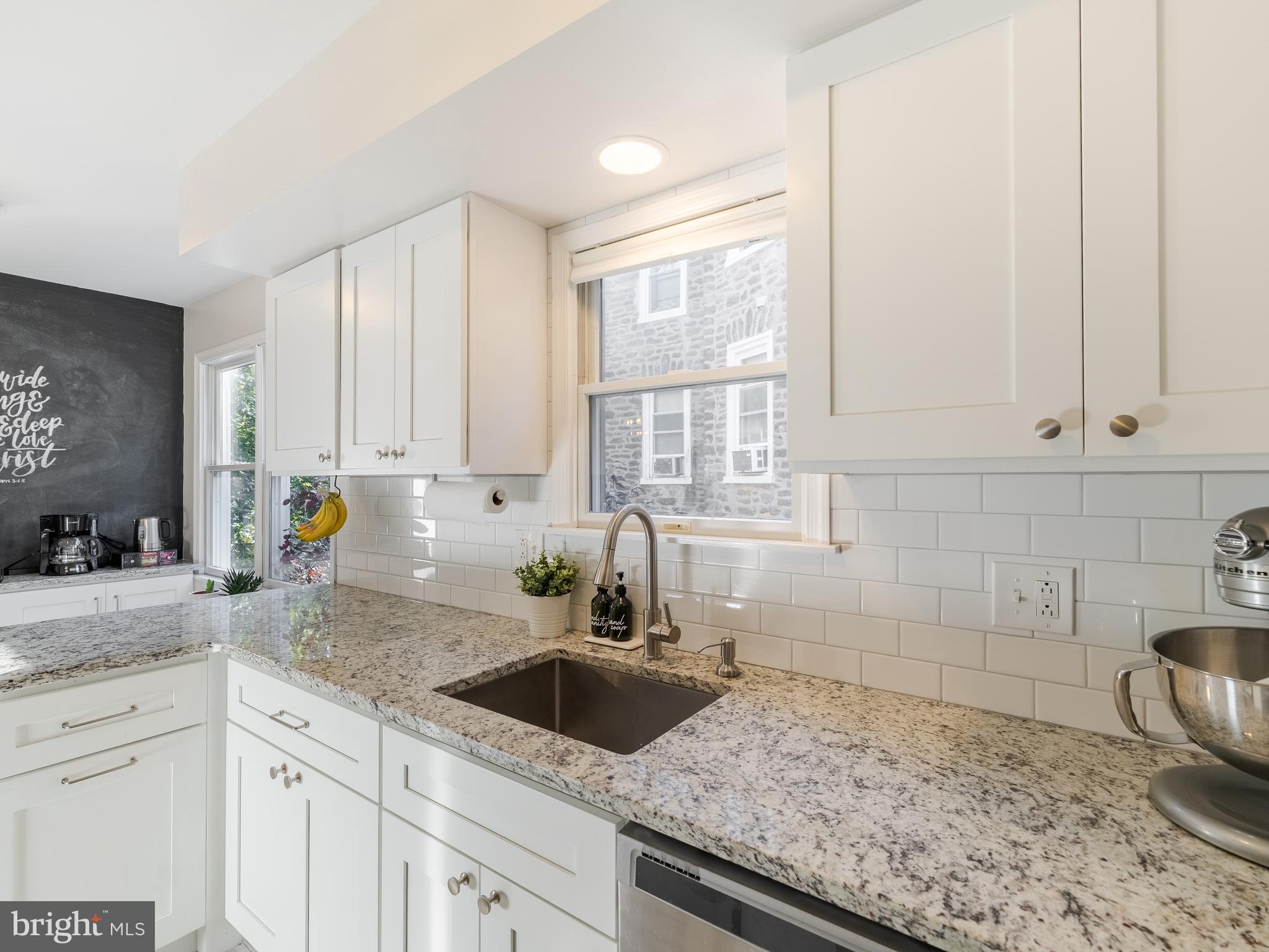 NEW Kitchen