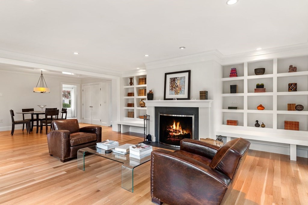 22 Robert Road Marblehead, MA 01945 - Photo 4 of 41 a living room with furniture and a fireplace