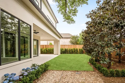 $4,995,000 | 4006 Overbrook Lane, Houston, TX 77027