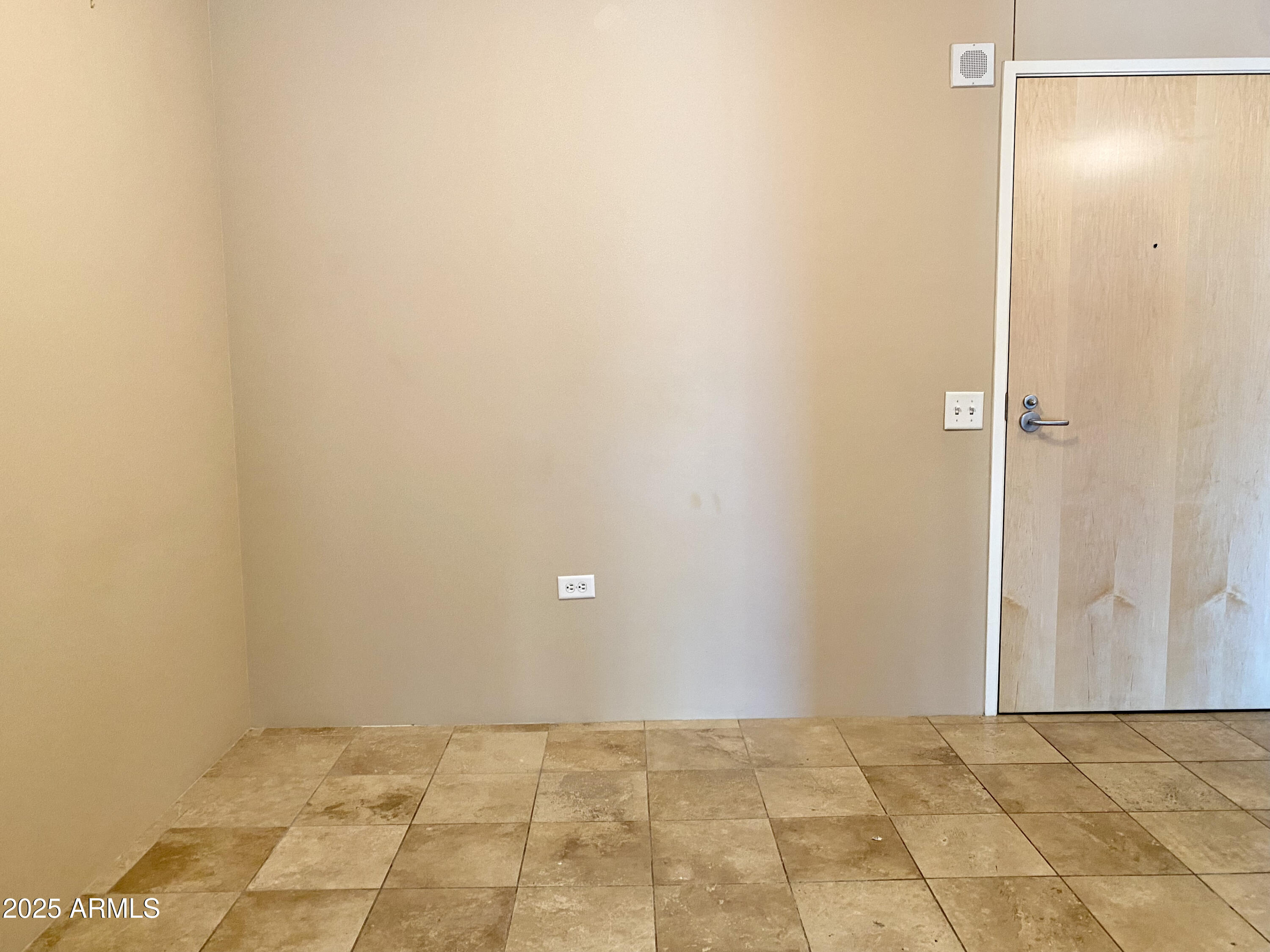 4808 North 24th Street, Unit 804 Phoenix, AZ 85016 - Photo 2 of 40 IMG_4758