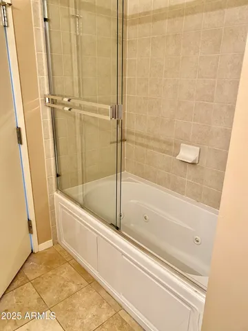 $2,850 | 4808 North 24th Street, Unit 804, Phoenix, AZ 85016