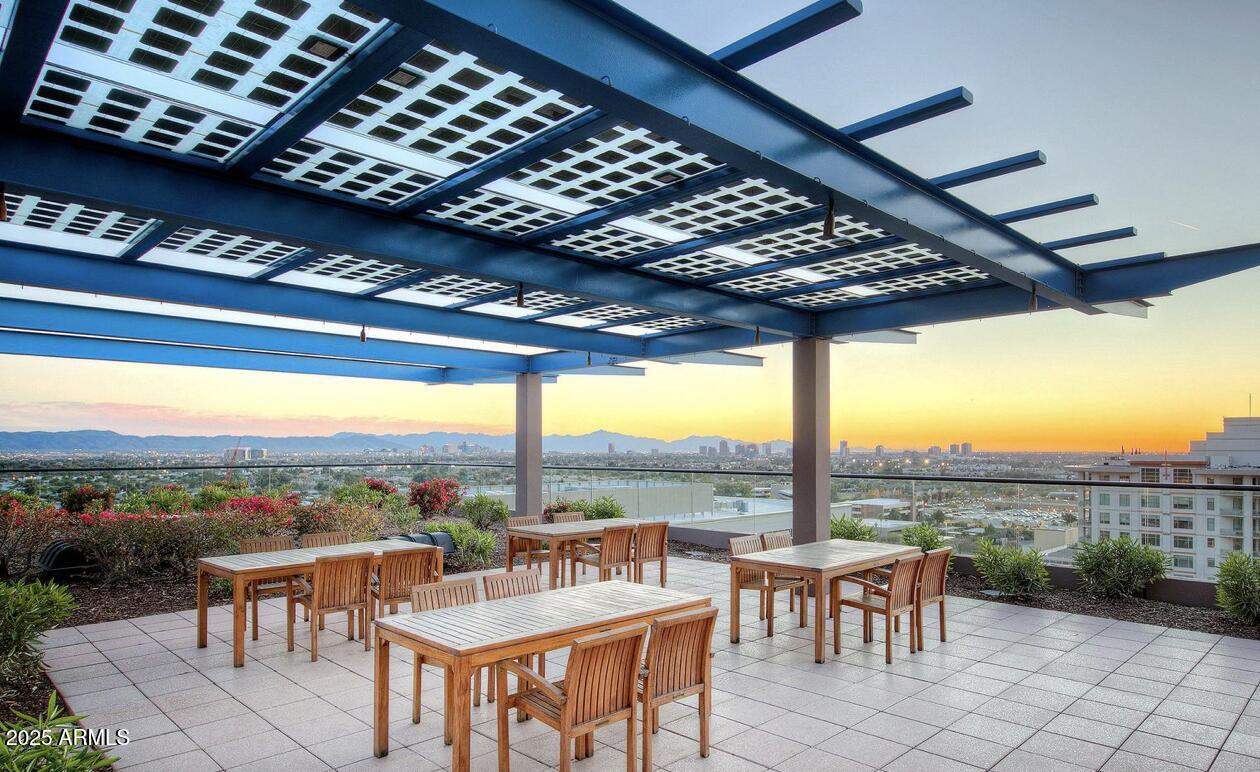 4808 North 24th Street, Unit 804 Phoenix, AZ 85016 - Photo 40 of 40 Roof top