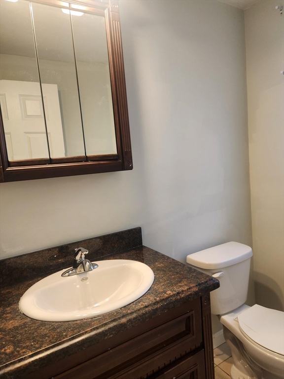 24 Bittersweet Boulevard, Unit 24 Worcester, MA 01607 - Photo 13 of 31