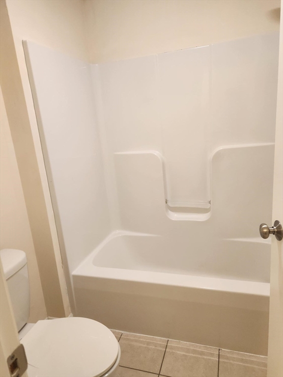 24 Bittersweet Boulevard, Unit 24 Worcester, MA 01607 - Photo 26 of 31