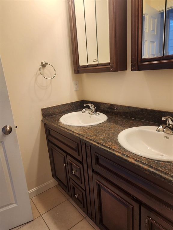 24 Bittersweet Boulevard, Unit 24 Worcester, MA 01607 - Photo 27 of 31