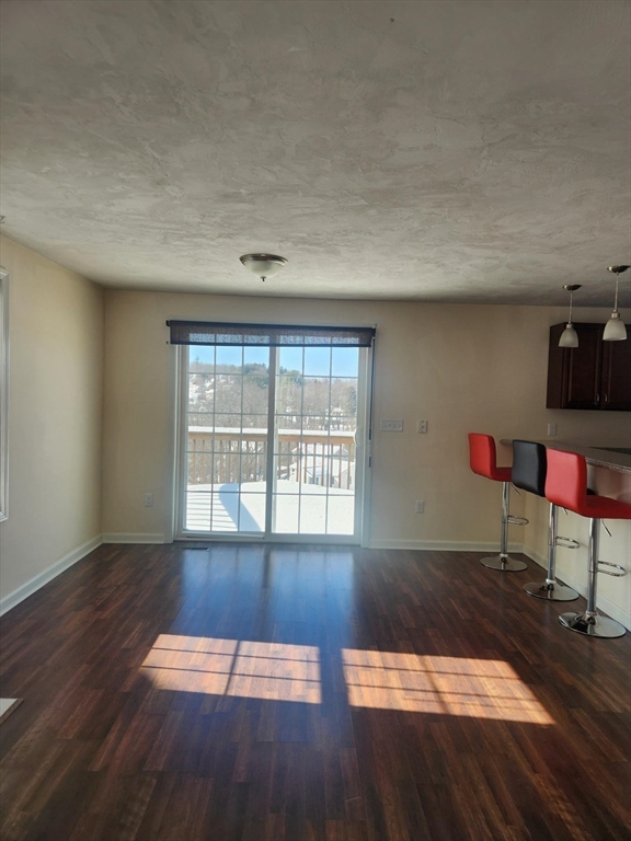 24 Bittersweet Boulevard, Unit 24 Worcester, MA 01607 - Photo 5 of 31