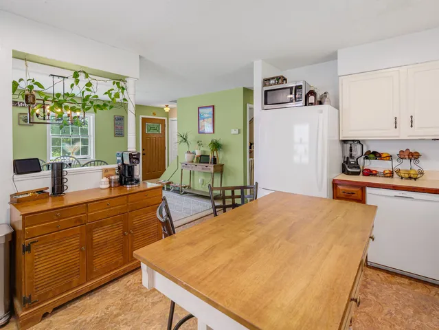 $329,000 | 133 Dorr Drive, Rutland, VT 05701