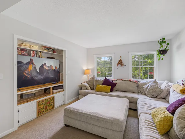 $329,000 | 133 Dorr Drive, Rutland, VT 05701