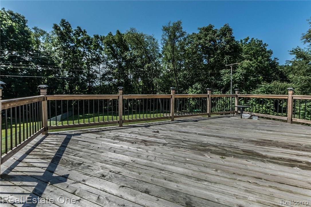 7784 South Eston Road Clarkston, MI 48348 - Photo 34 of 38 37.jpg