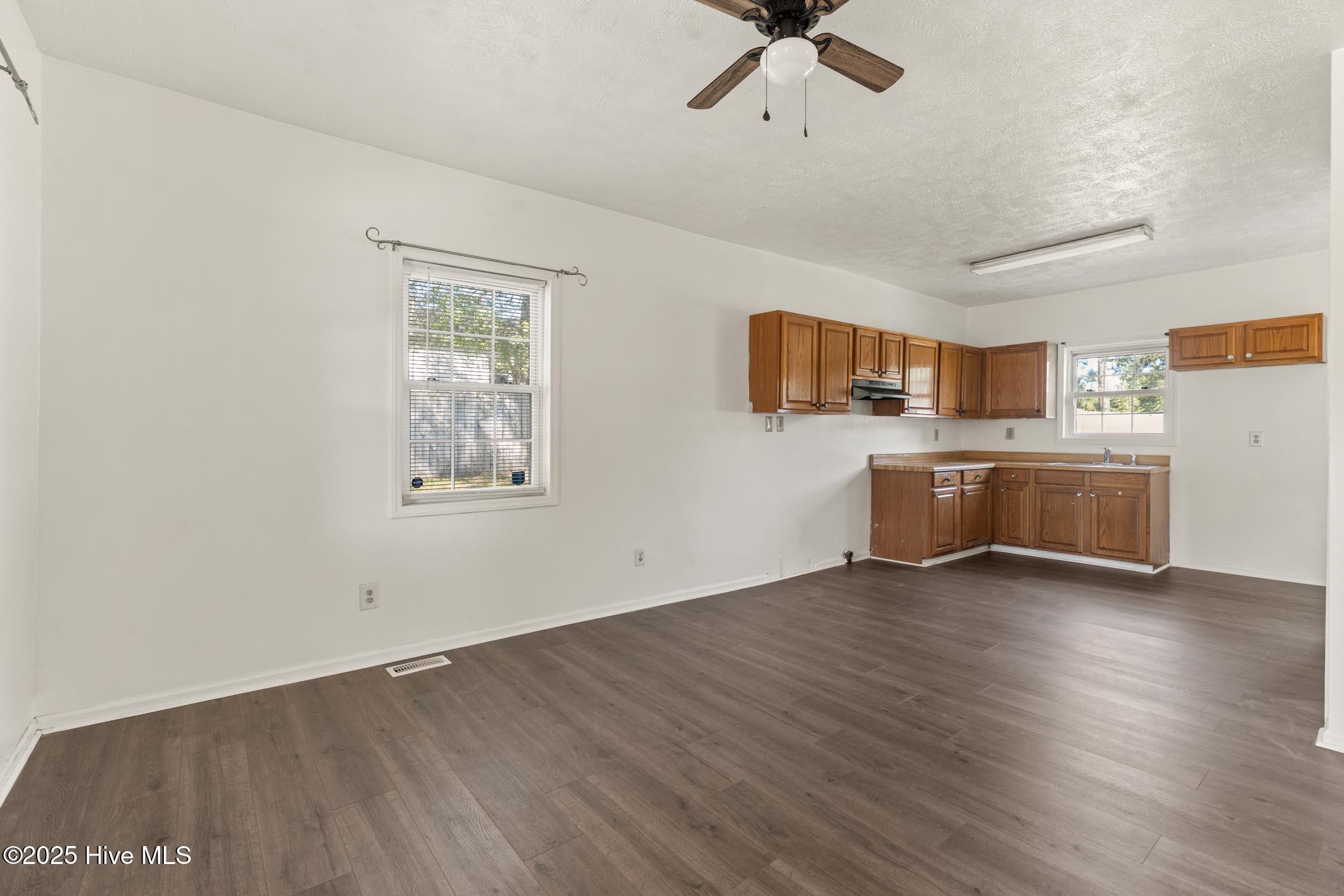 179 Aleo 2nd Avenue Rockingham, NC 28379 - Photo 5 of 18 A7405823