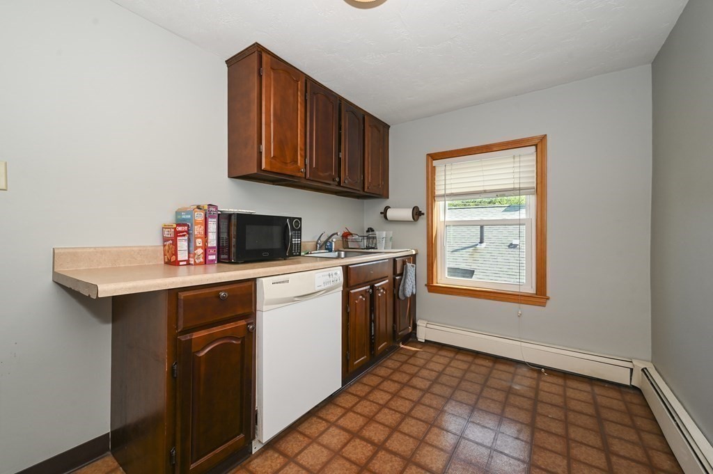 195 Billings Road, Unit 3 Quincy, MA 02171 - Photo 4 of 11