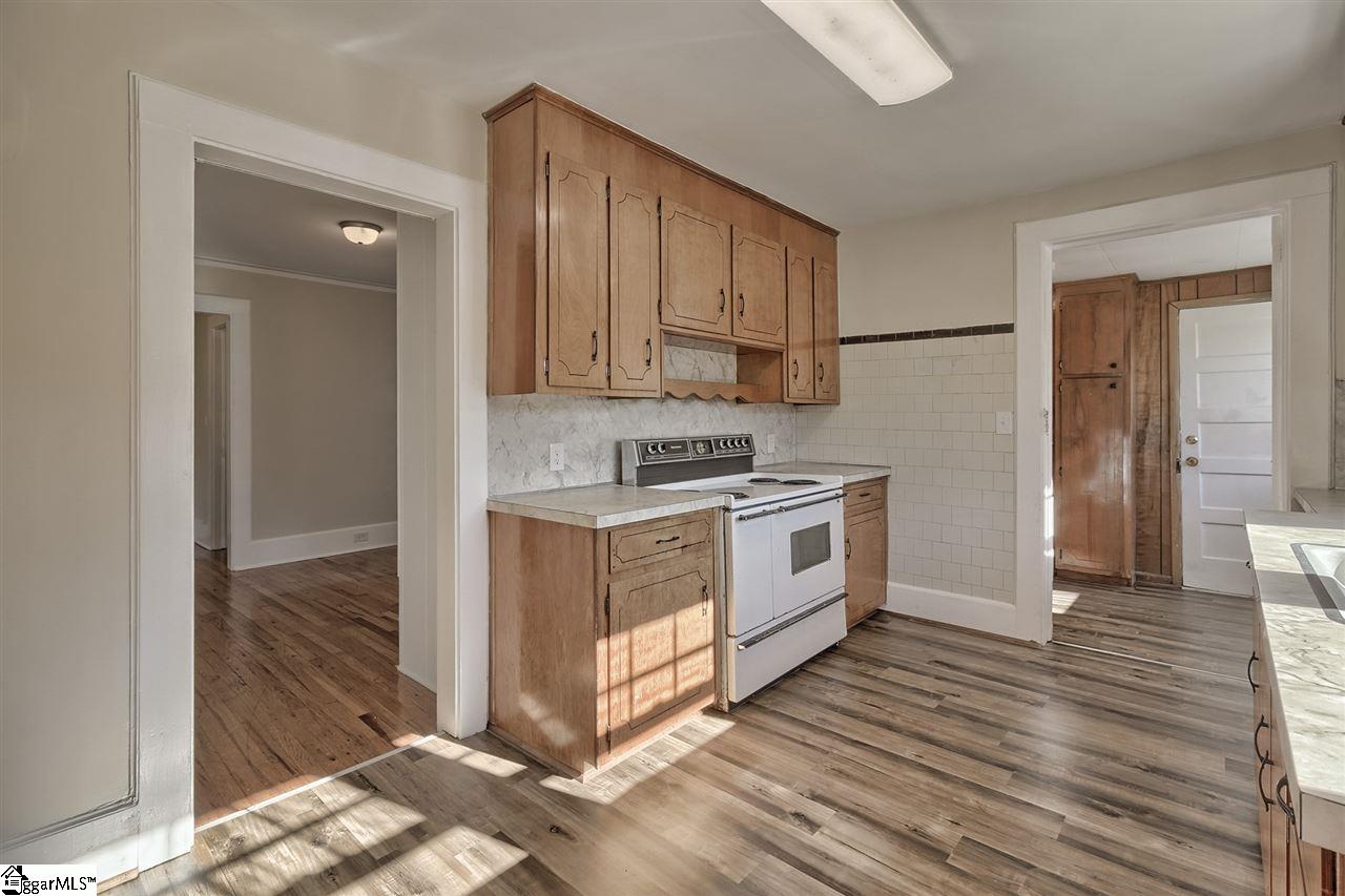 303 South Franklin Road Greenville, SC 29609 - Photo 12 of 23 Gallery Image 12