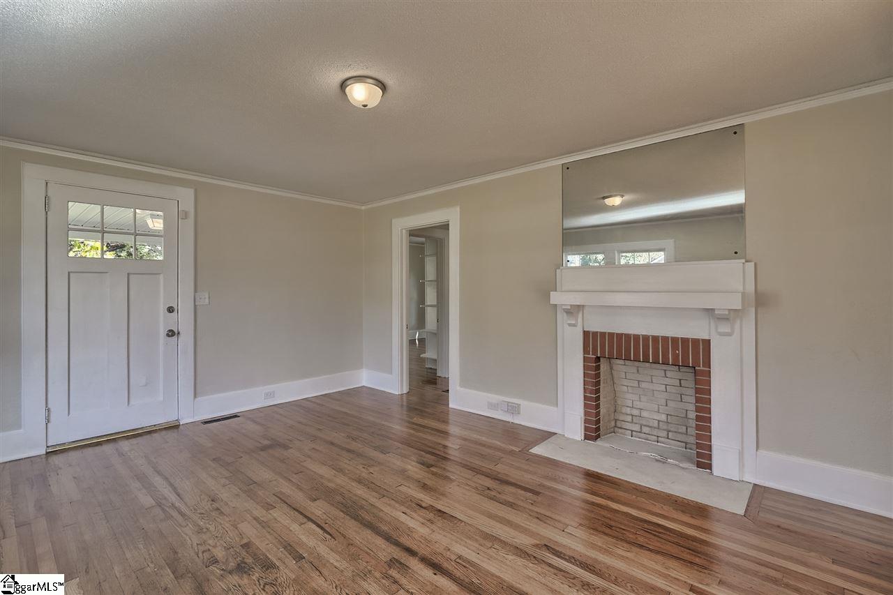 303 South Franklin Road Greenville, SC 29609 - Photo 3 of 23 Gallery Image 3
