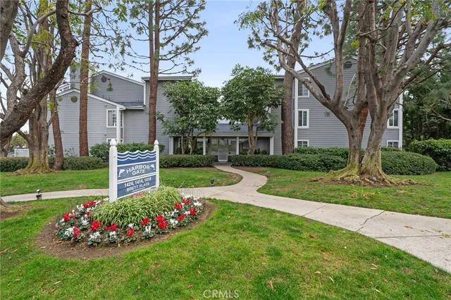 $495,000 | 1410 Brett Place, Unit 334, San Pedro, CA 90732