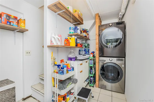 $764,900 | 426 Calhoun Avenue | Throgs Neck