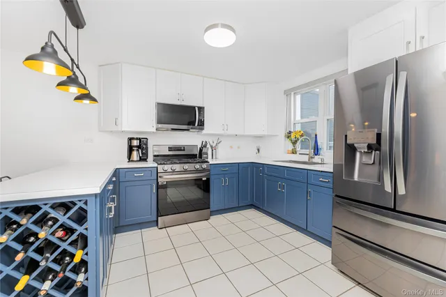 $764,900 | 426 Calhoun Avenue | Throgs Neck