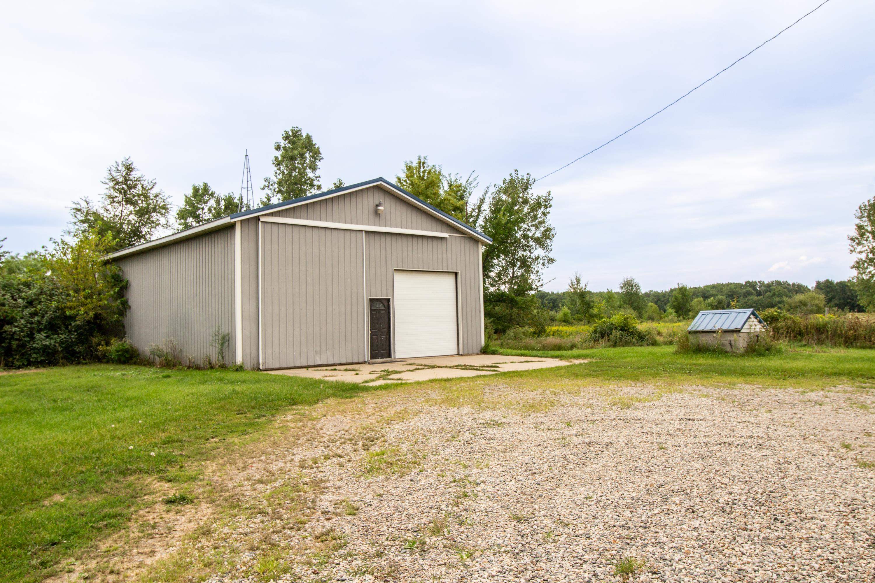 4372 Dean Road Brown City, MI 48416 - Photo 26 of 40