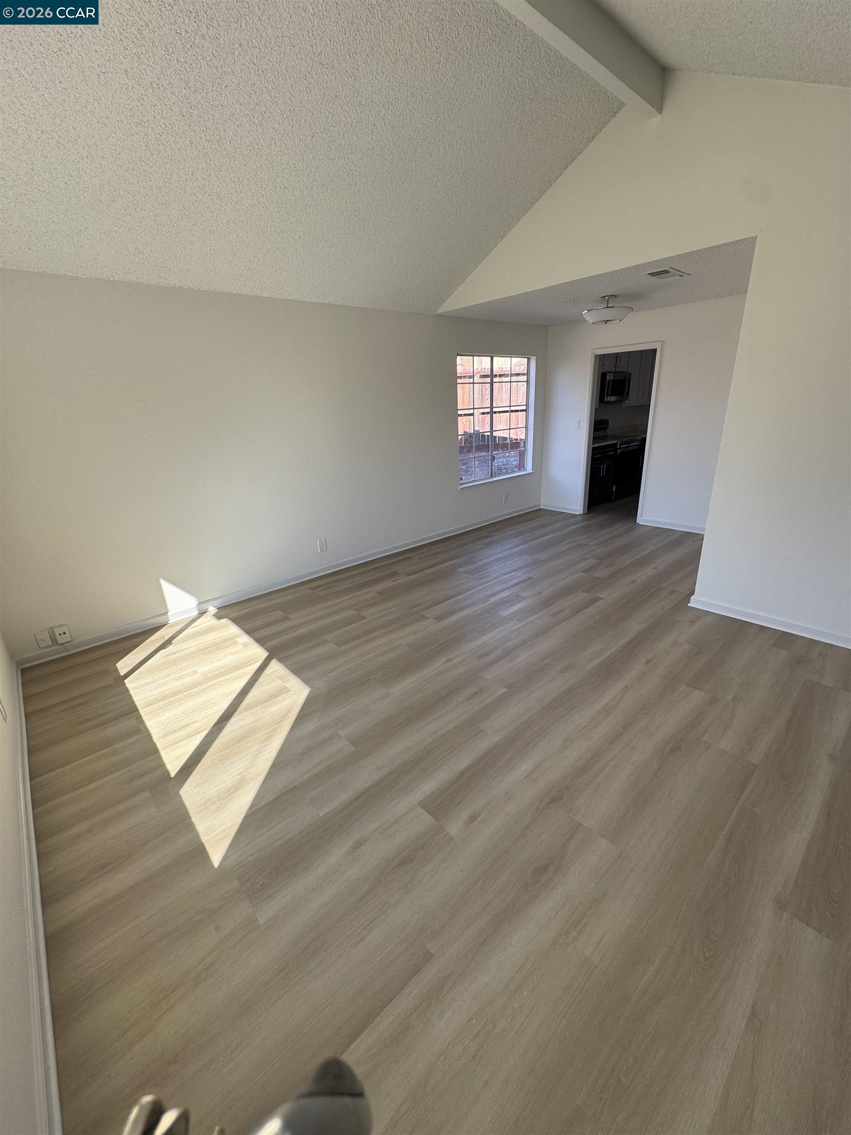 207 Stoney Ridge Road Vallejo, CA 94589 - Photo 7 of 39