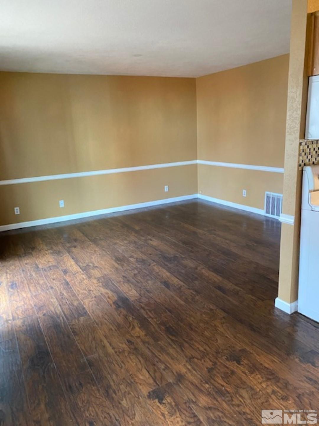 4604 Neil Road, Unit 153 Reno, NV 89502 - Photo 7 of 18 Photo 7