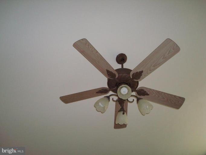 1919 Tyler Road Dundalk, MD 21222 - Photo 29 of 30 Fan in Great Room